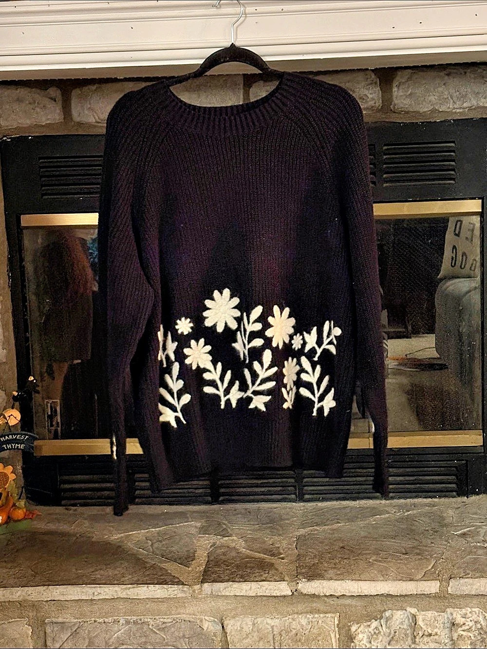 Style&Co. Cozy Curator. Floral Sweater in Black & White Size 2X NWT